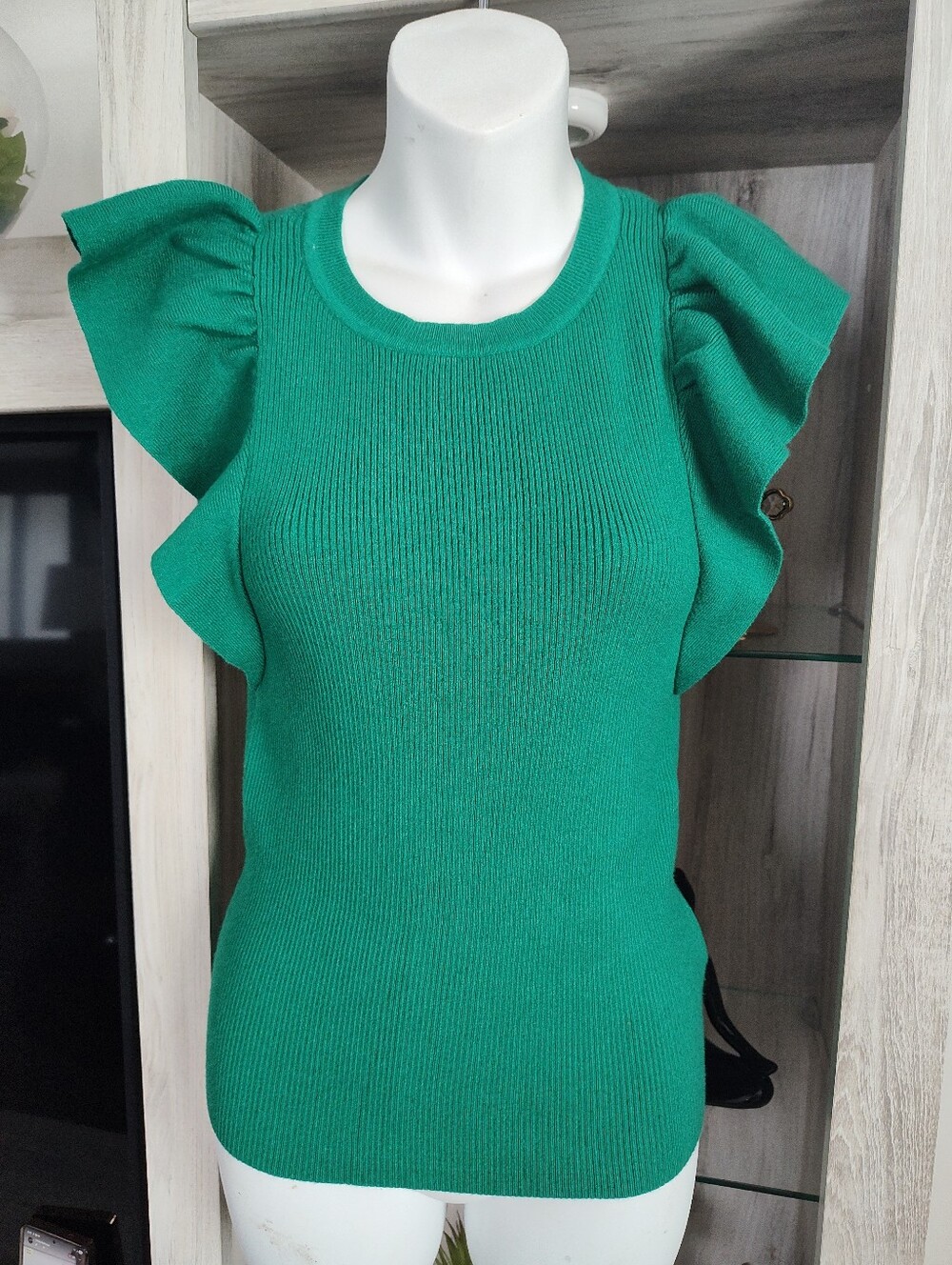 Express Emerald Green Ribbed Knit Top SZ M Like New